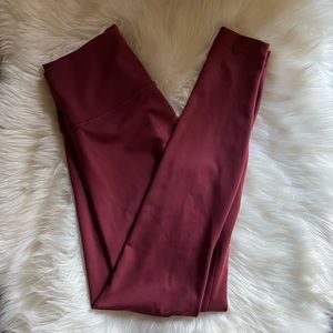 Lululemon Wundertrain Leggings Size 6 28” Mulled Wine 🍷